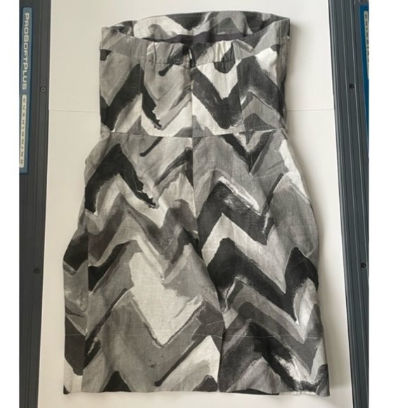 Banana Republic Chevron Pattern Strapless Dress - Picture 4 of 4